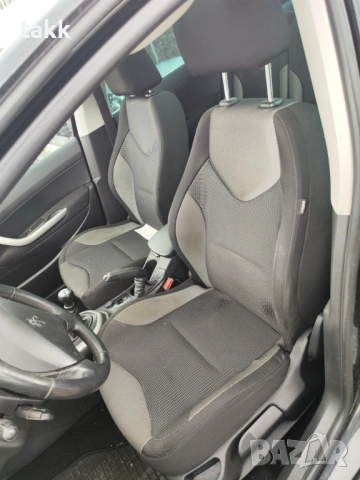 Peugeot 308 facelift eHDI на части 2012г пежо 308, снимка 6 - Части - 54321944