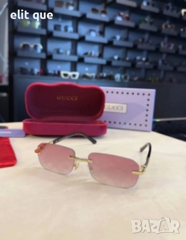 очила с черен обикновен калъф и ув защита Gucci , снимка 2 - Слънчеви и диоптрични очила - 55081781
