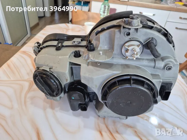 Оригинален десен КСЕНОНОВ фар за Мерцедес Еклас W210 Фейстлифт , снимка 5 - Части - 55467596