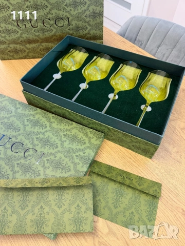 Сет от четири чаши за вино Gucci