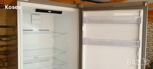   Хладилник с фризер Beko- NeoFrost / RCNA366EO6XBN   , снимка 3 - Хладилници - 55661936