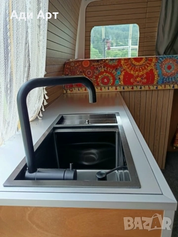 Продавам бус кемпер, снимка 4 - Каравани и кемпери - 54727847