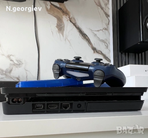 PS4 Slim + джойстик + 2 игри, снимка 2 - PlayStation конзоли - 53975907