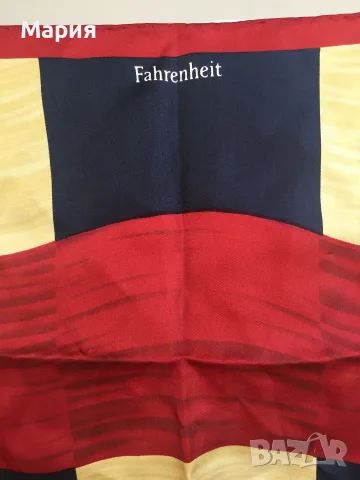Оригинален Christian Dior Fahrenheit Малък Шал Кърпичка 100% Коприна, снимка 3 - Шалове - 55335295