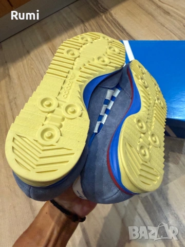 Оригинални сини маратонки Adidas SL72 Originals! 40 н, снимка 8 - Маратонки - 54754165