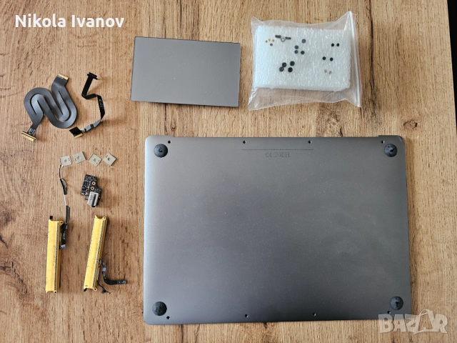Части за MacBook 12" A1534 (Early 2015) - Space Gray / Тракпад, Долен капак, Батерия, Говорители