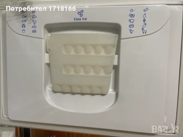 Продавам хладилник Indesit, снимка 4 - Хладилници - 55619519