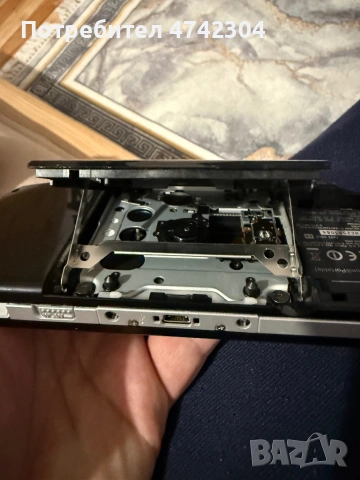 PSP 2004 Piano Black, снимка 8 - PlayStation конзоли - 54472434