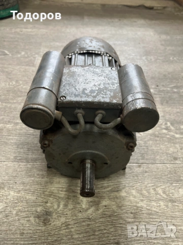 Продавам ел. двигател 2.2 кв. 2800 оборота , 220 волта, снимка 4 - Други инструменти - 54003441