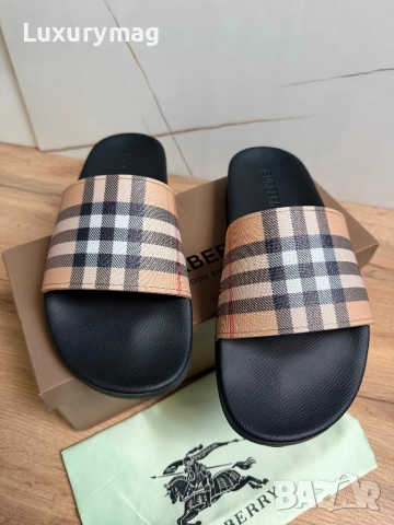Чехли Burberry 43 44, снимка 4 - Мъжки чехли - 54510792