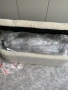Продавам прекрасна стилна английска  пейка -  диван с две табуретки, снимка 2