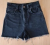 Черни дънкови шорти ZARA с висока талия, снимка 1