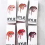 Комплект червило с молив за устни Kylie Jenner Lip Kit - различни цветове, снимка 1